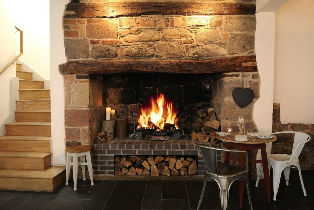 Фото Lion and Pheasant Hotel