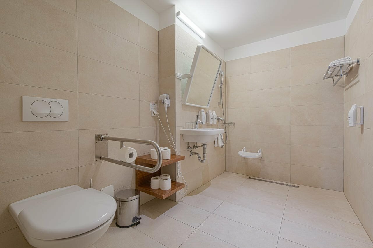 Фото Hotel Katarina