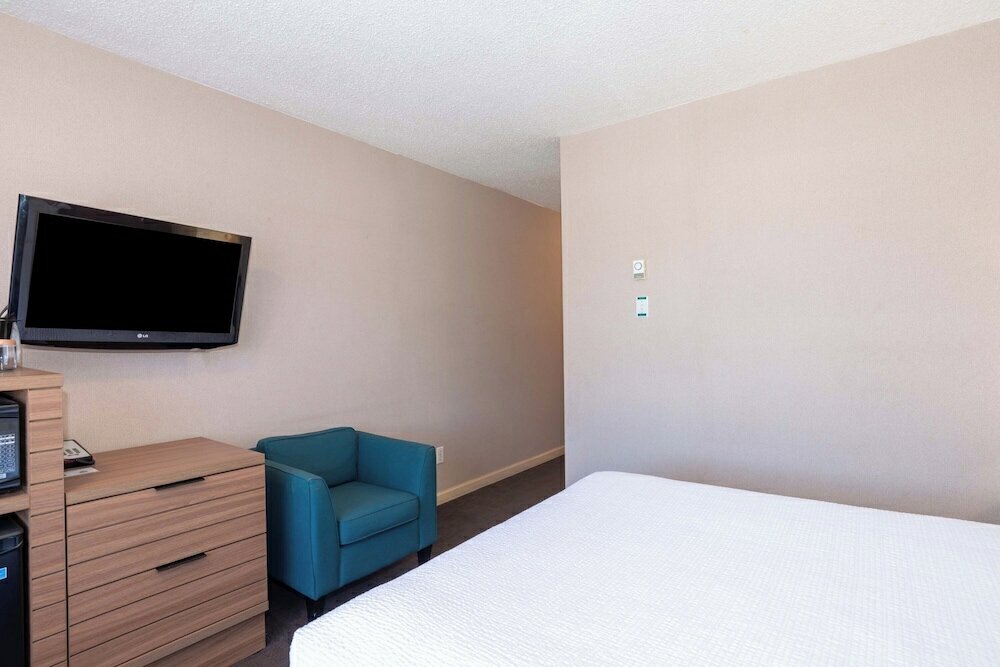 Фото Sandman Hotel Terrace