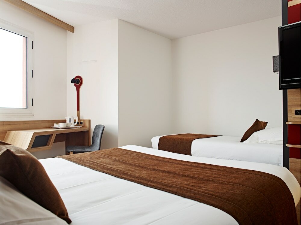 Фото Median Paris Congres