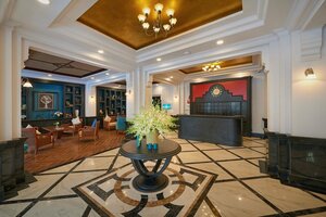 Гостиница Manoir Des Arts Hotel