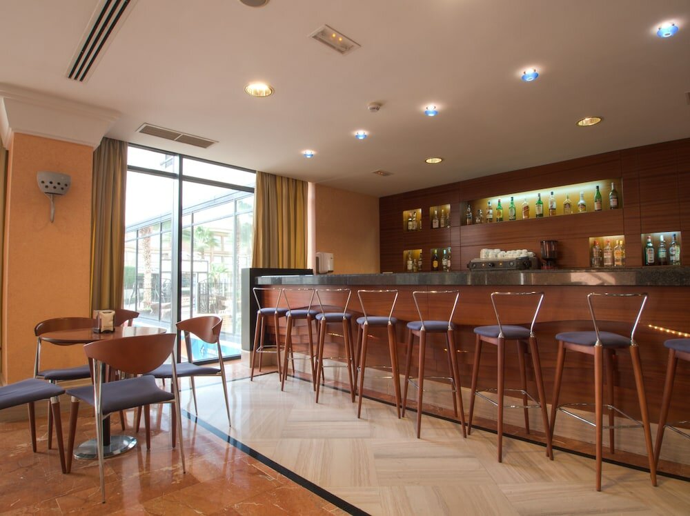 Фото Hotel Zentral Center Adults Only