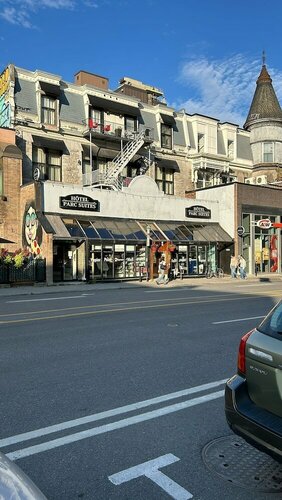 Внешний вид отеля Parc Suites Hotel в Монреале, фото 5