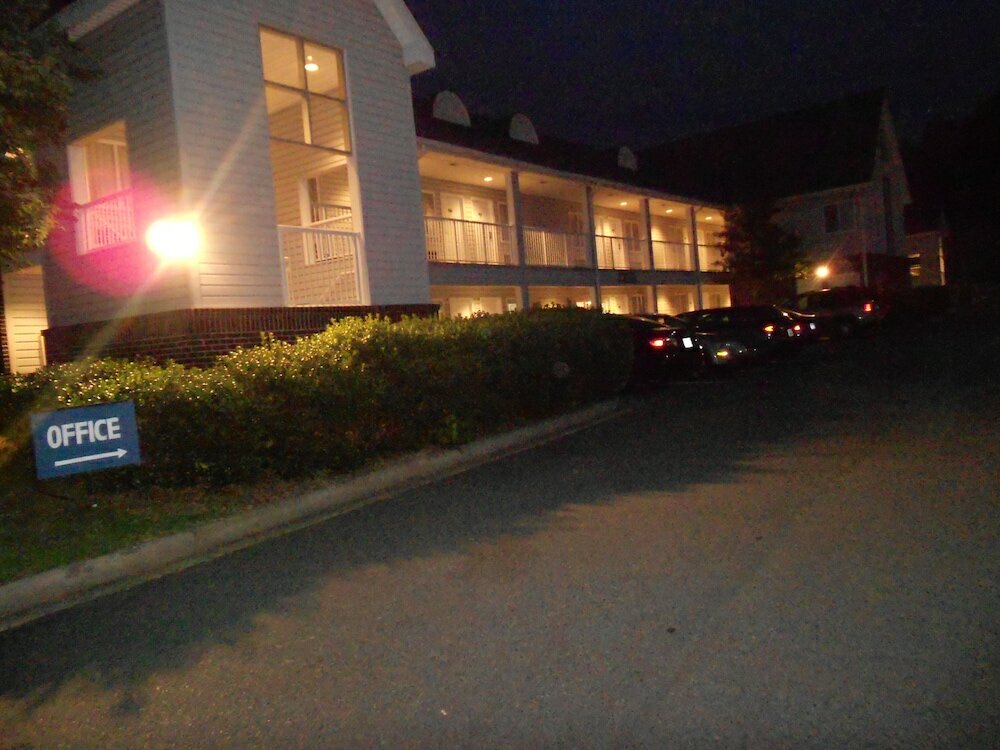 Фото Rodeway Inn