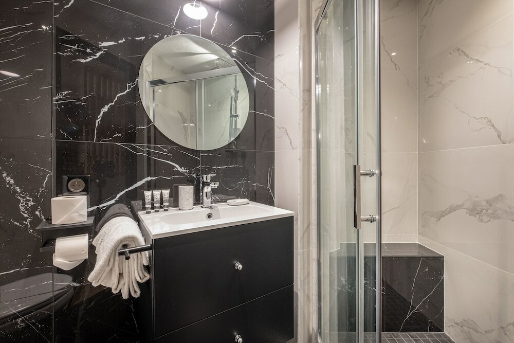 Фото Mijo's Appartements Hôtel