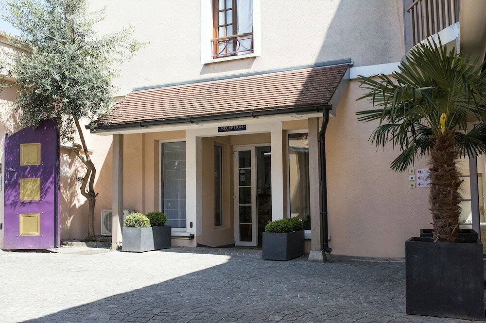 Фото Les Barmonts