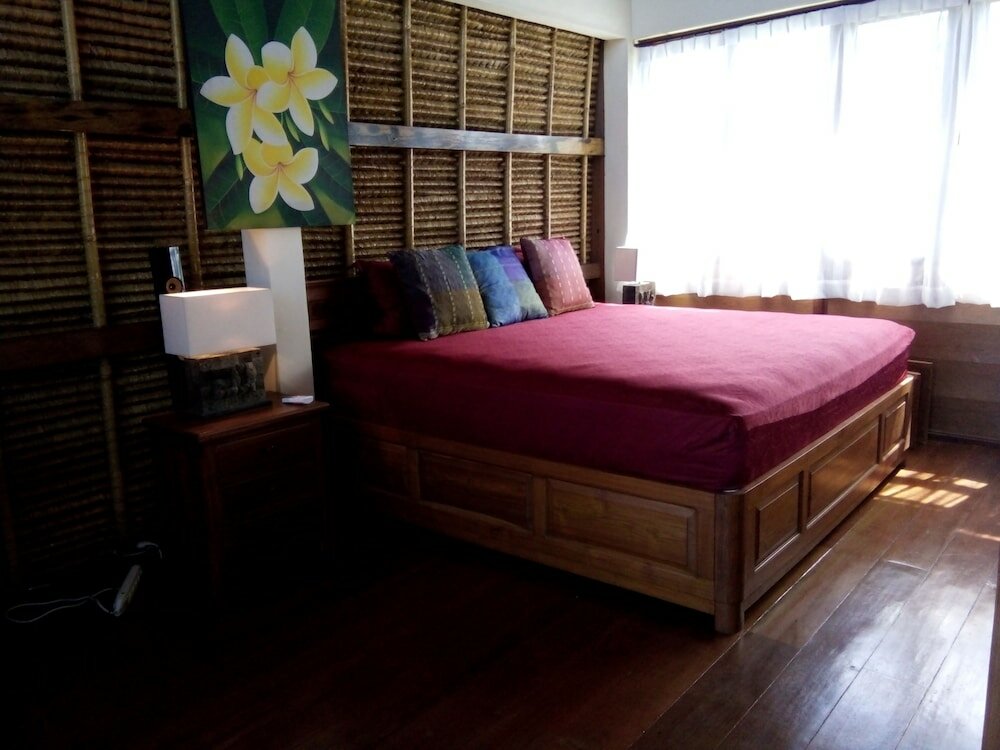 Фото Bamboo bungalow