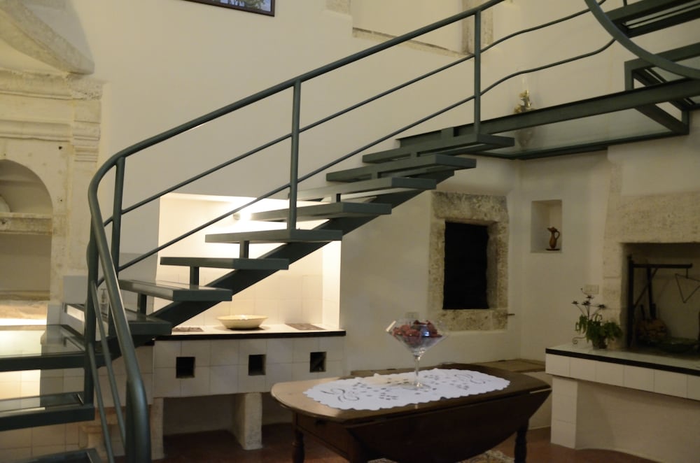 Фото Hotel Rione Antico La Terra