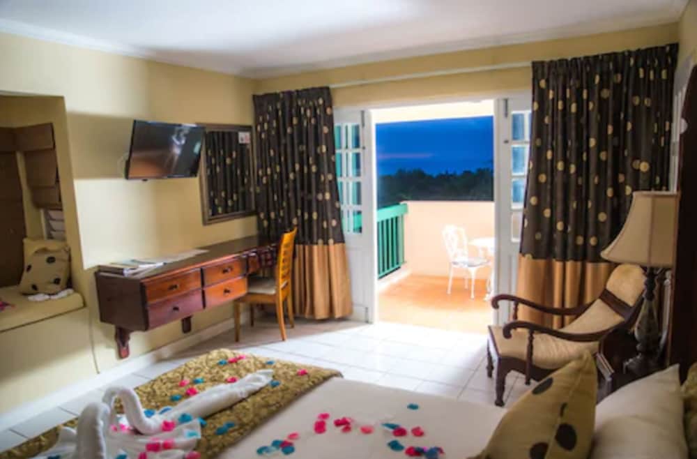 Фото The Cardiff Hotel & SPA