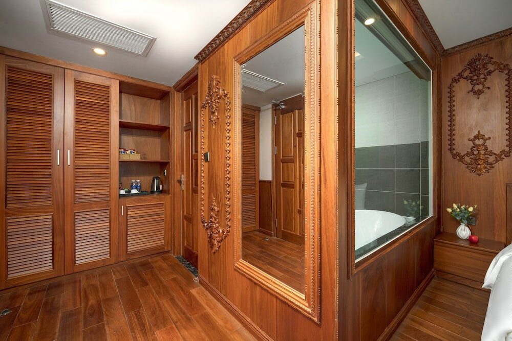 Фото Monalisa Luxury Hotel