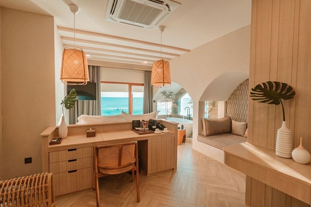 Фото Maldives Beach Resort