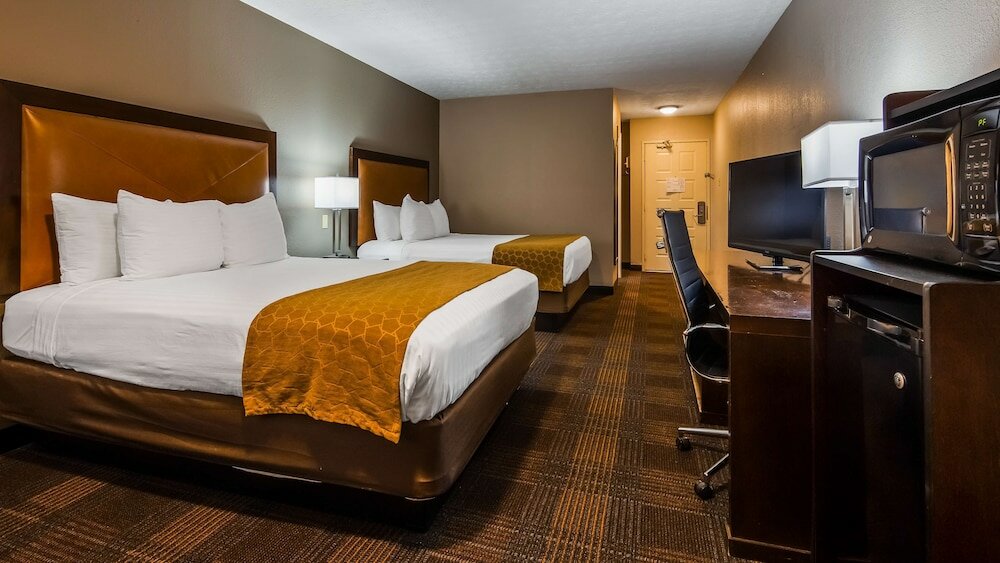 Фото Best Western Shelbyville Lodge