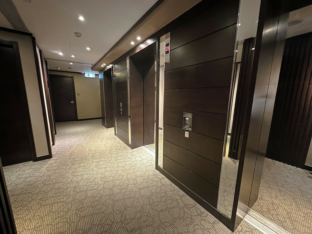 Фото South Pacific Hotel