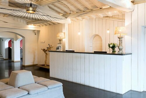 Гостиница Mas de la Fouque Hôtel & SPA в Ниме