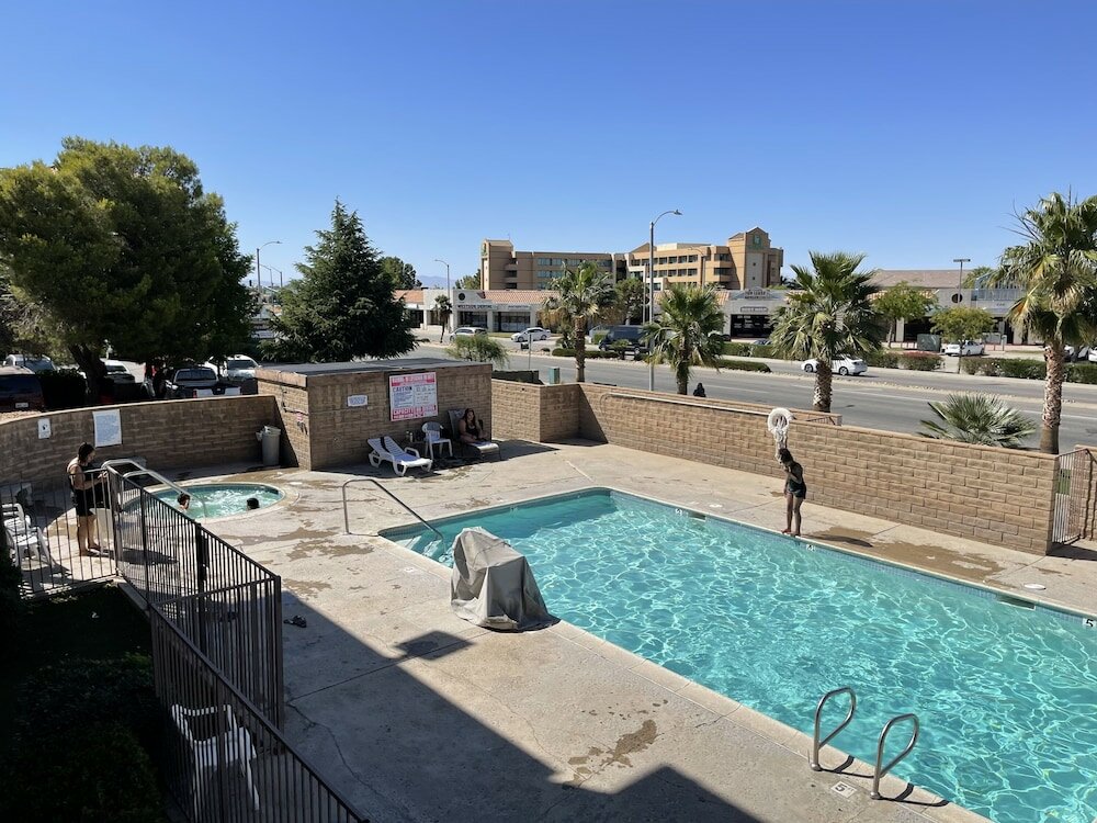 Фото Palms Inn & Suites