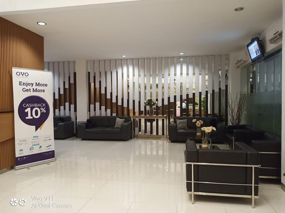 Фото City View Sorong