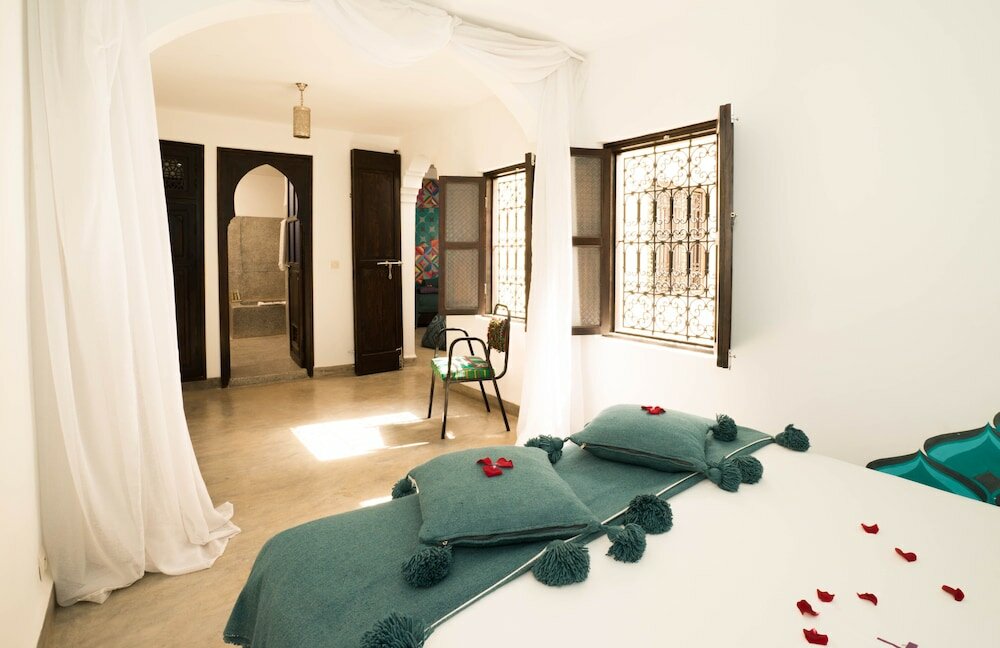 Фото Riad Houdou