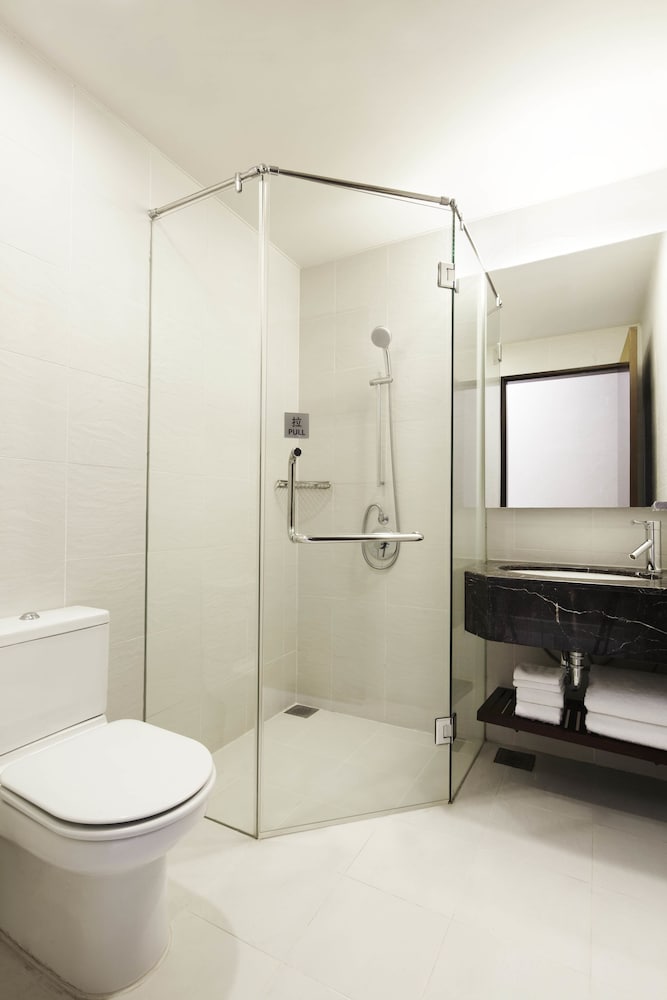 Фото Parkroyal Serviced Suites Kuala Lumpur