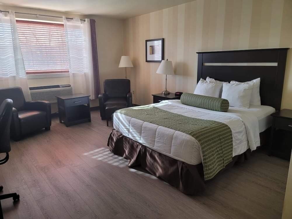 Фото Quality Inn and Conference Centre