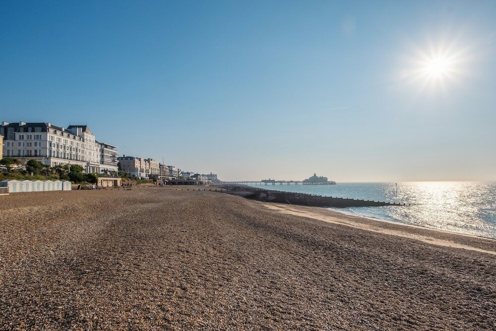 Фото The View Hotel