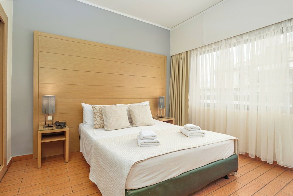 Фото Parnon Hotel