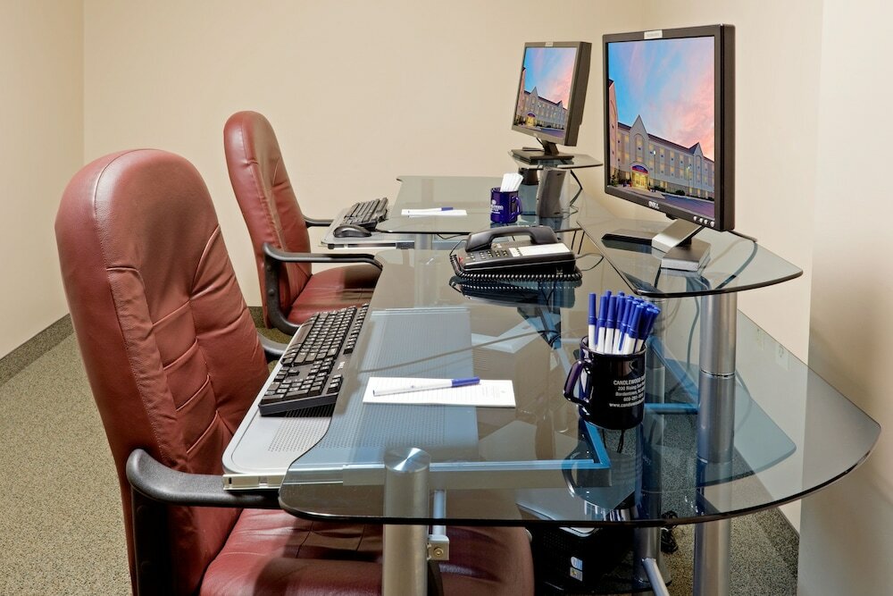 Фото Candlewood Suites Bordentown-Trenton by Ihg