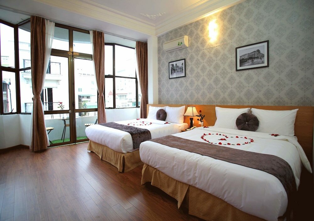 Фото отеля 2