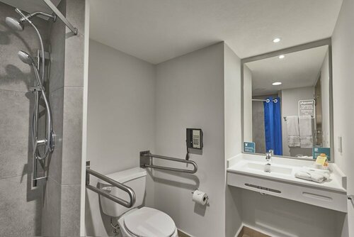 Гостиница City Express Junior Zona Industrial в Сан-Луис-Потоси