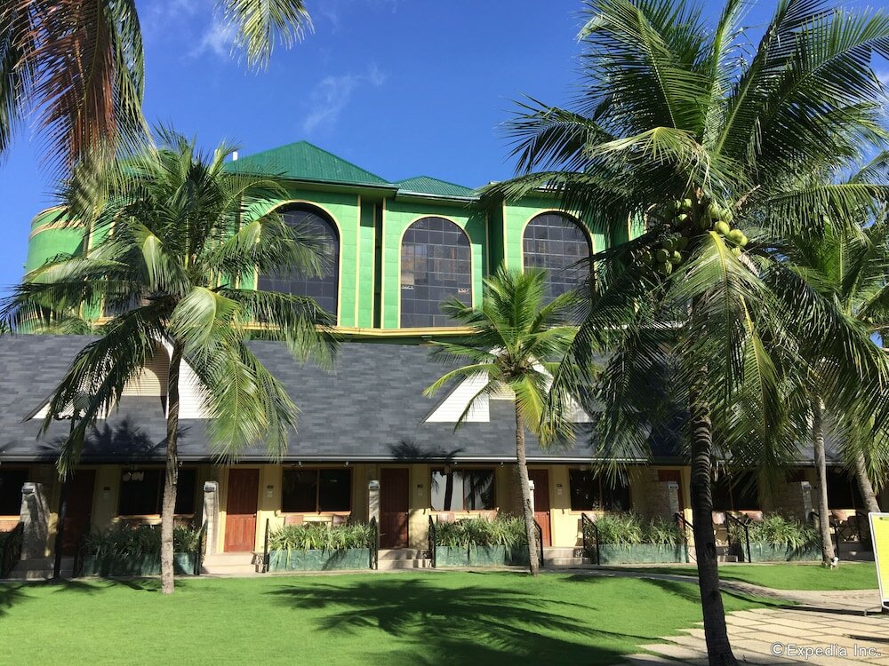 Фото Bohol Tropics Resort