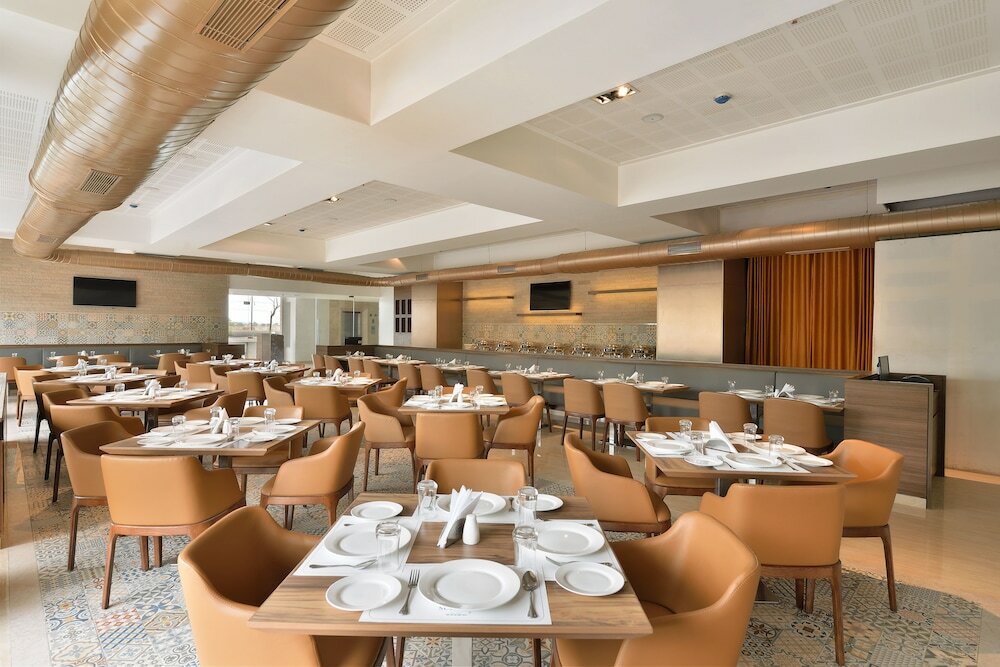 Фото Krishna Palace Hotel Ambernath