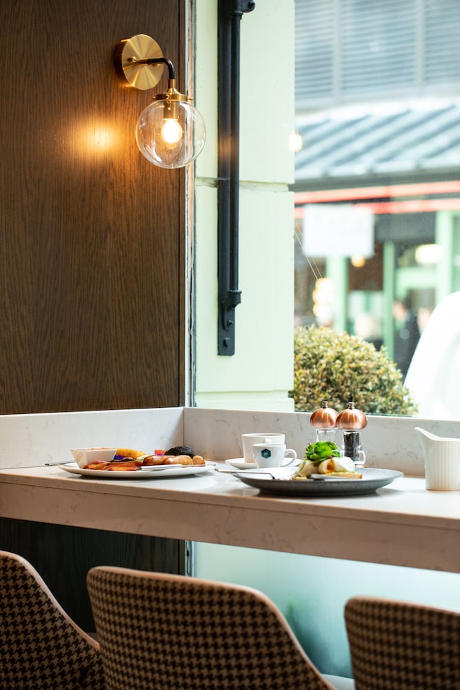 Фото The Morgan Hotel