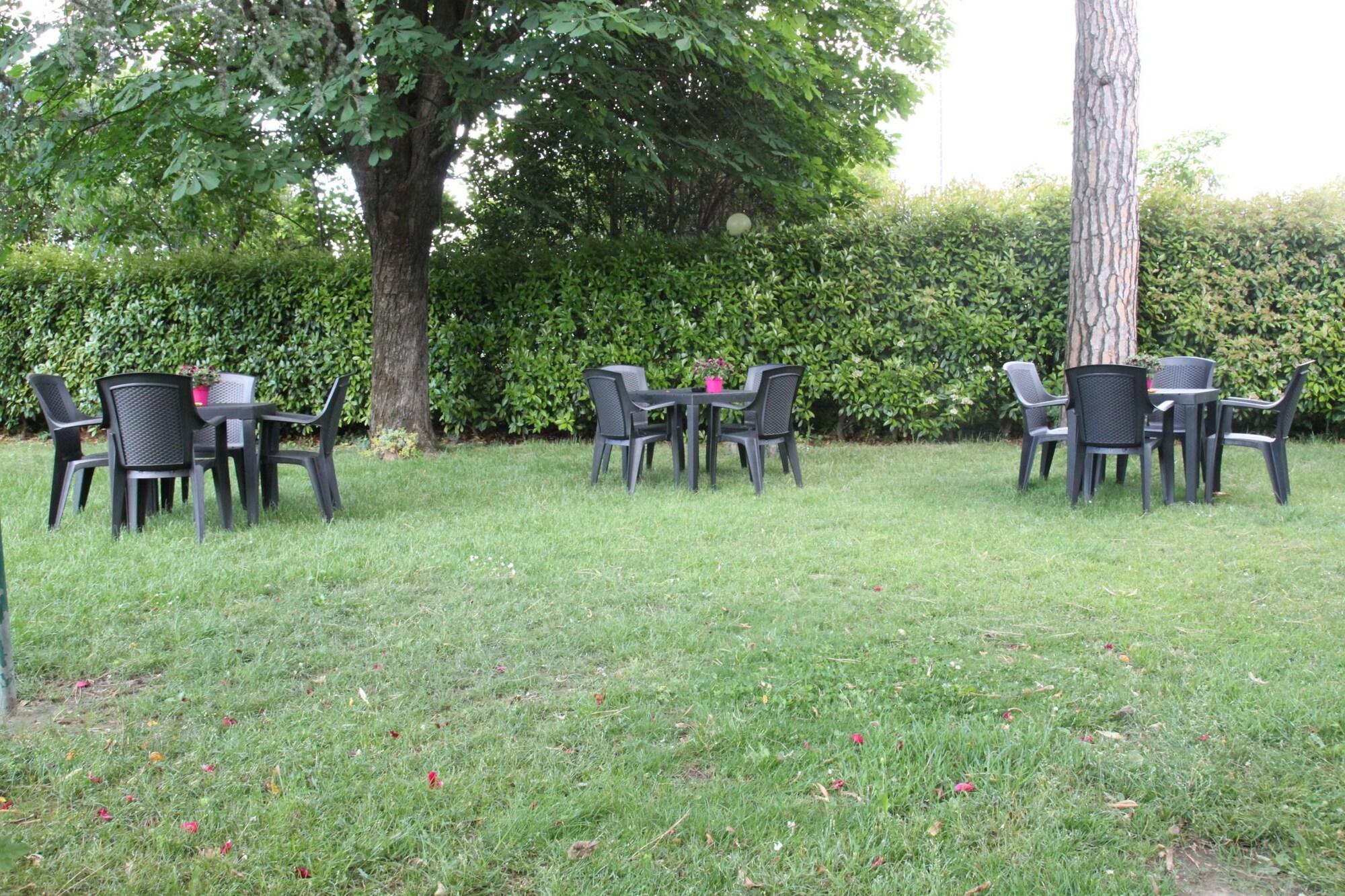 Фото Hotel Villa Azzurra