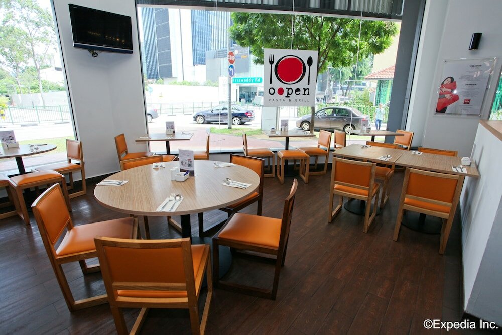 Фото Ibis Singapore Novena