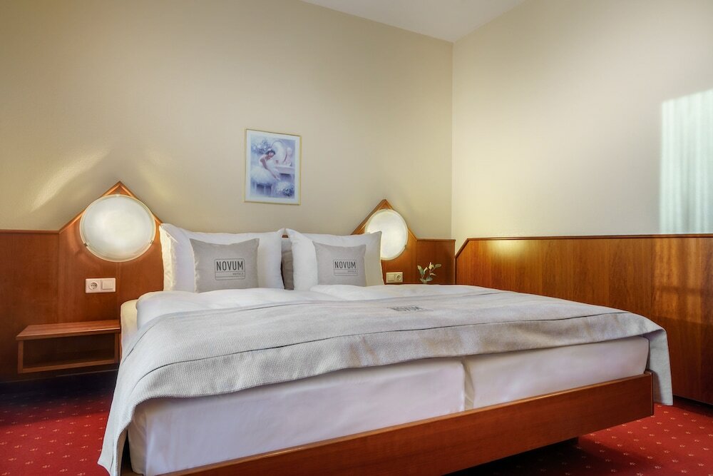 Фото Novum Hotel Hagemann Hamburg Hafen