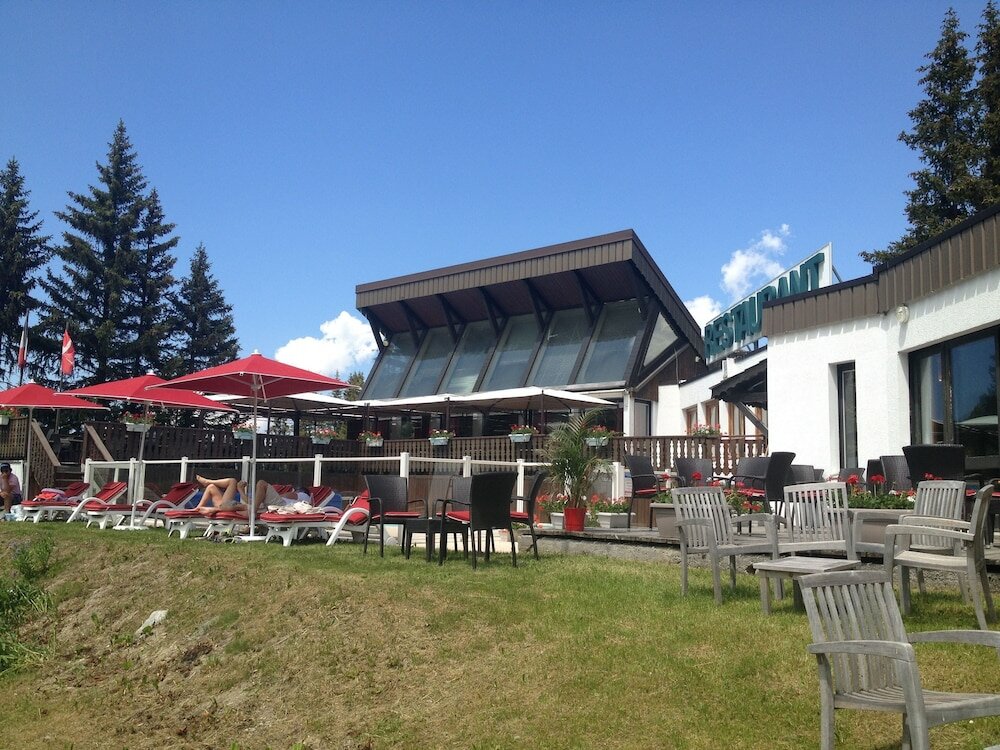 Фото Lake Hôtel Courchevel 1850