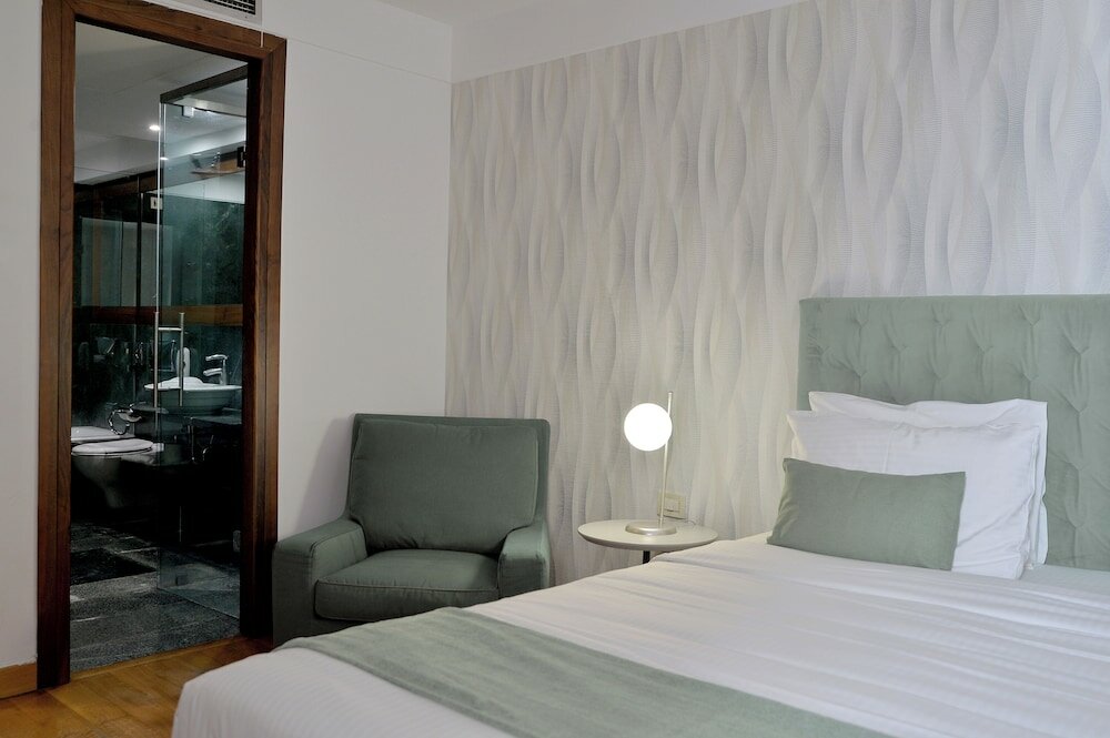 Фото Athenaeum Eridanus Luxury Hotel