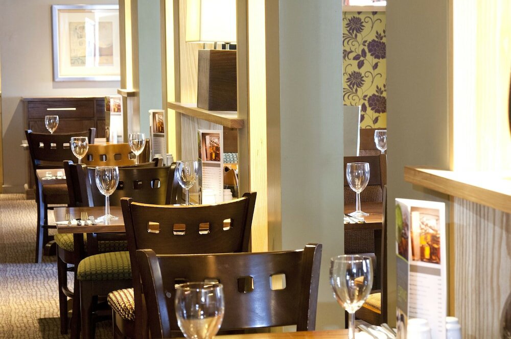 Фото Premier Inn London County Hall