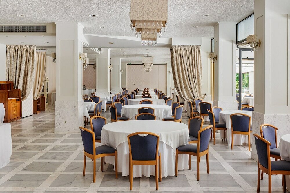 Фото Sun Beach Hotel