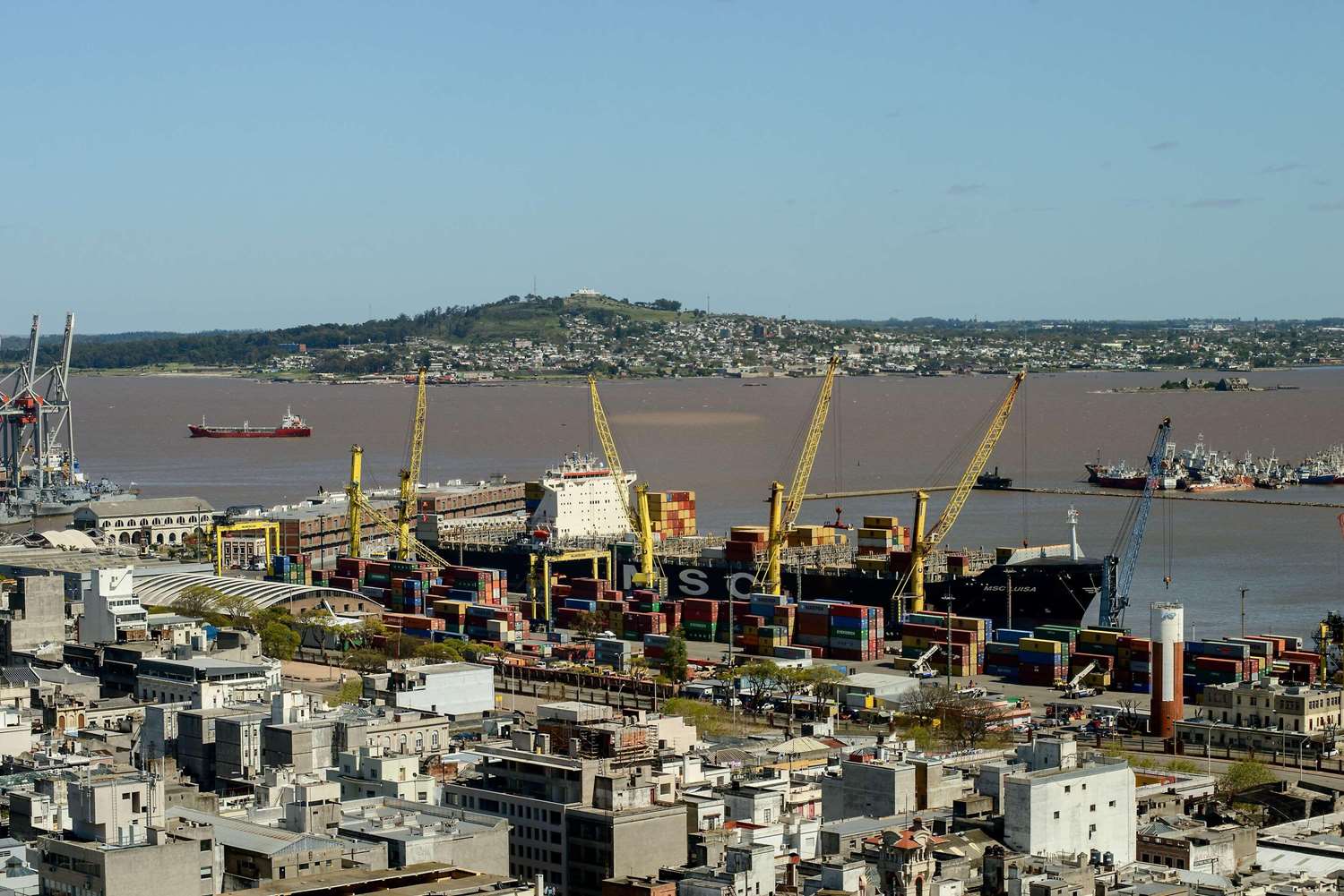 Фото Radisson Montevideo Victoria Plaza Hotel