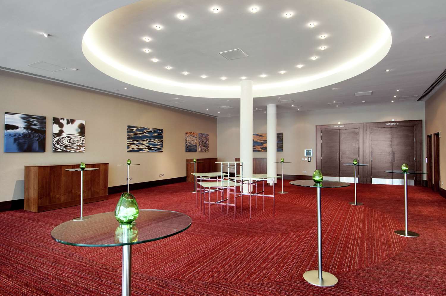 Фото Hilton Reading