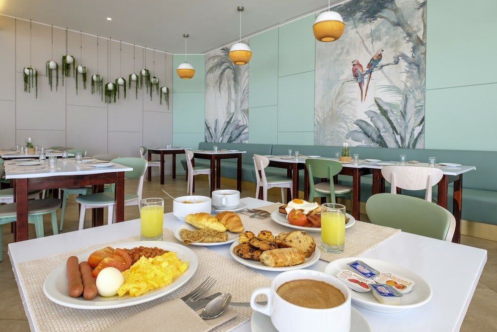 Фото Auramar Beach Resort