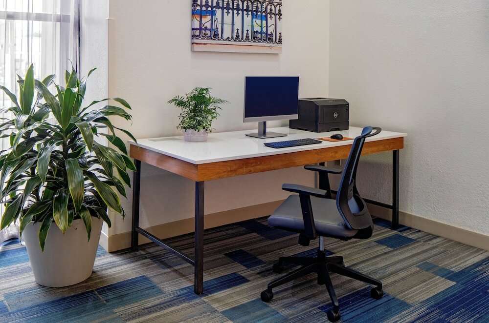 Фото Holiday Inn Express New Orleans Downtown, an Ihg Hotel