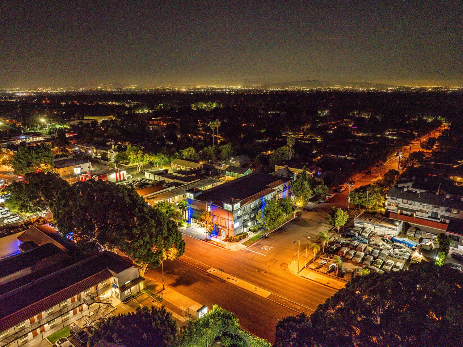 Фото Rodeway Inn & Suites Pasadena