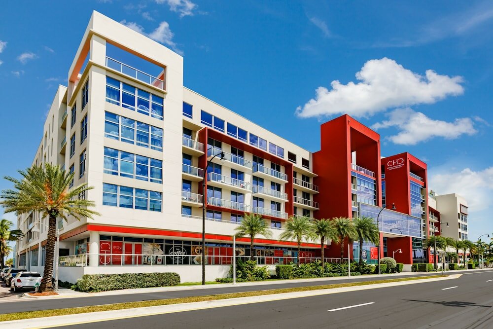 Фото Ch Luxury Condos & Studios On The Beach