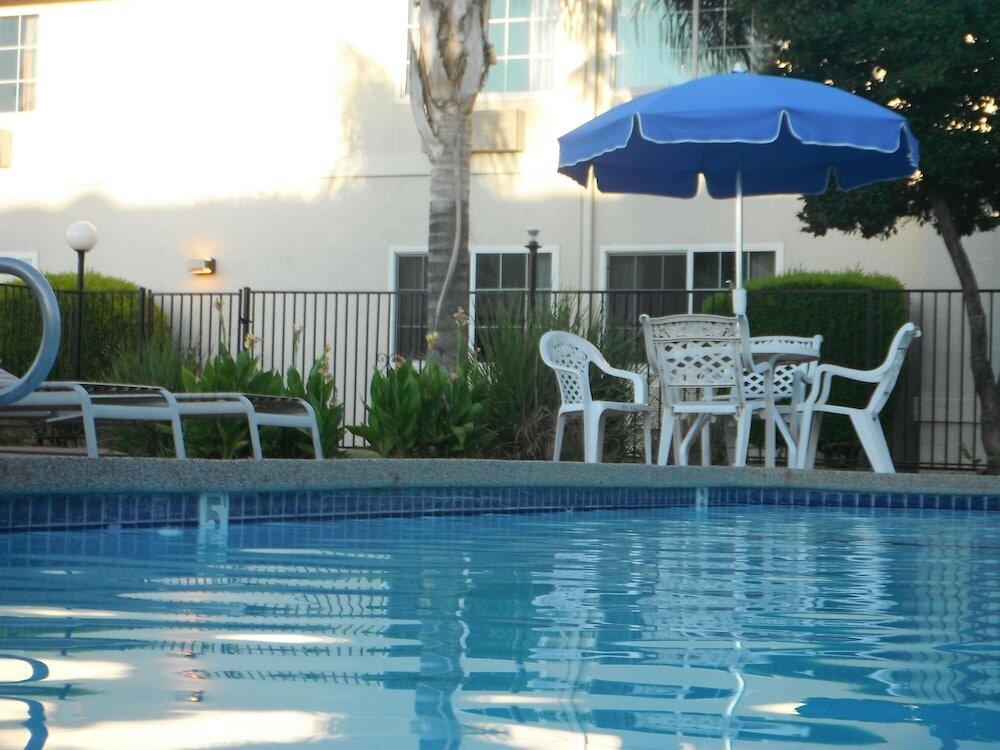 Фото Motel 6 Merced, Ca