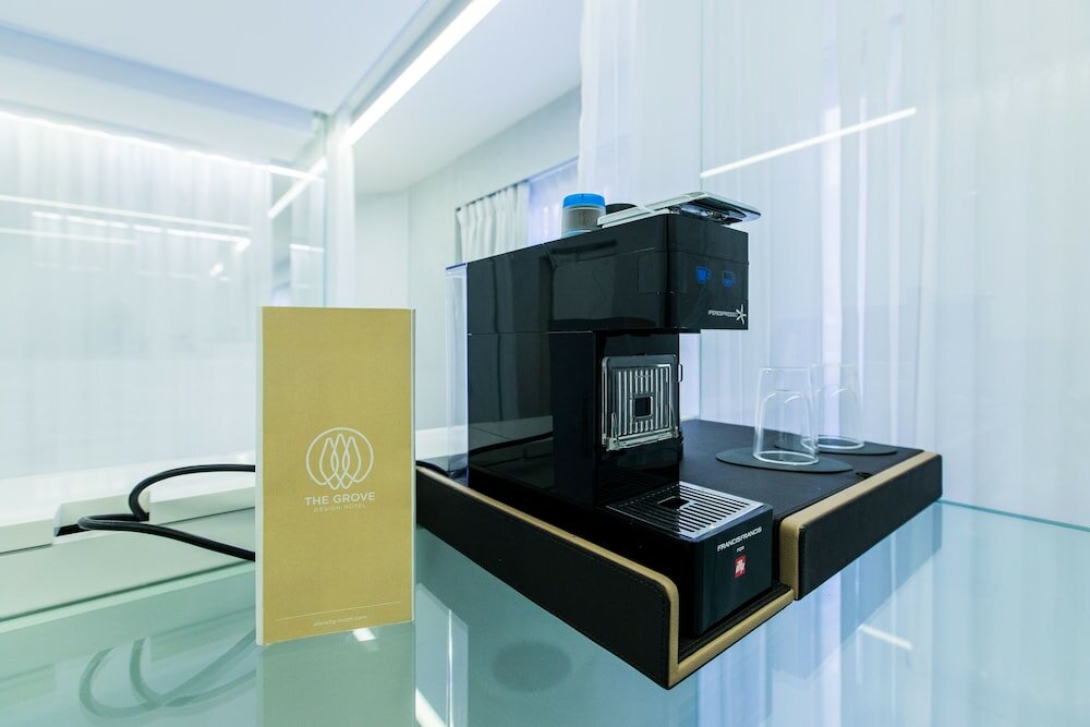 Фото The Grove Design Hotel