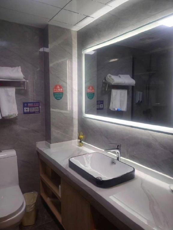 Фото GreenTree Inn Changzhou Chunqiuyancheng Express Hotel