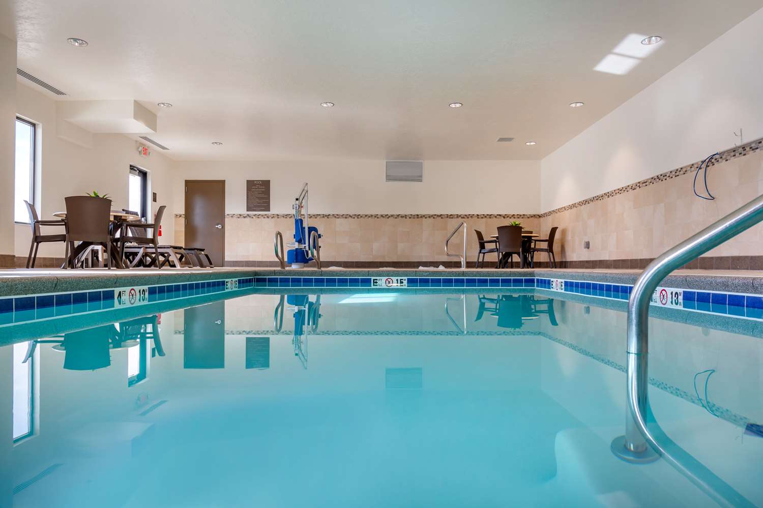 Фото Comfort Inn & Suites Boise Airport