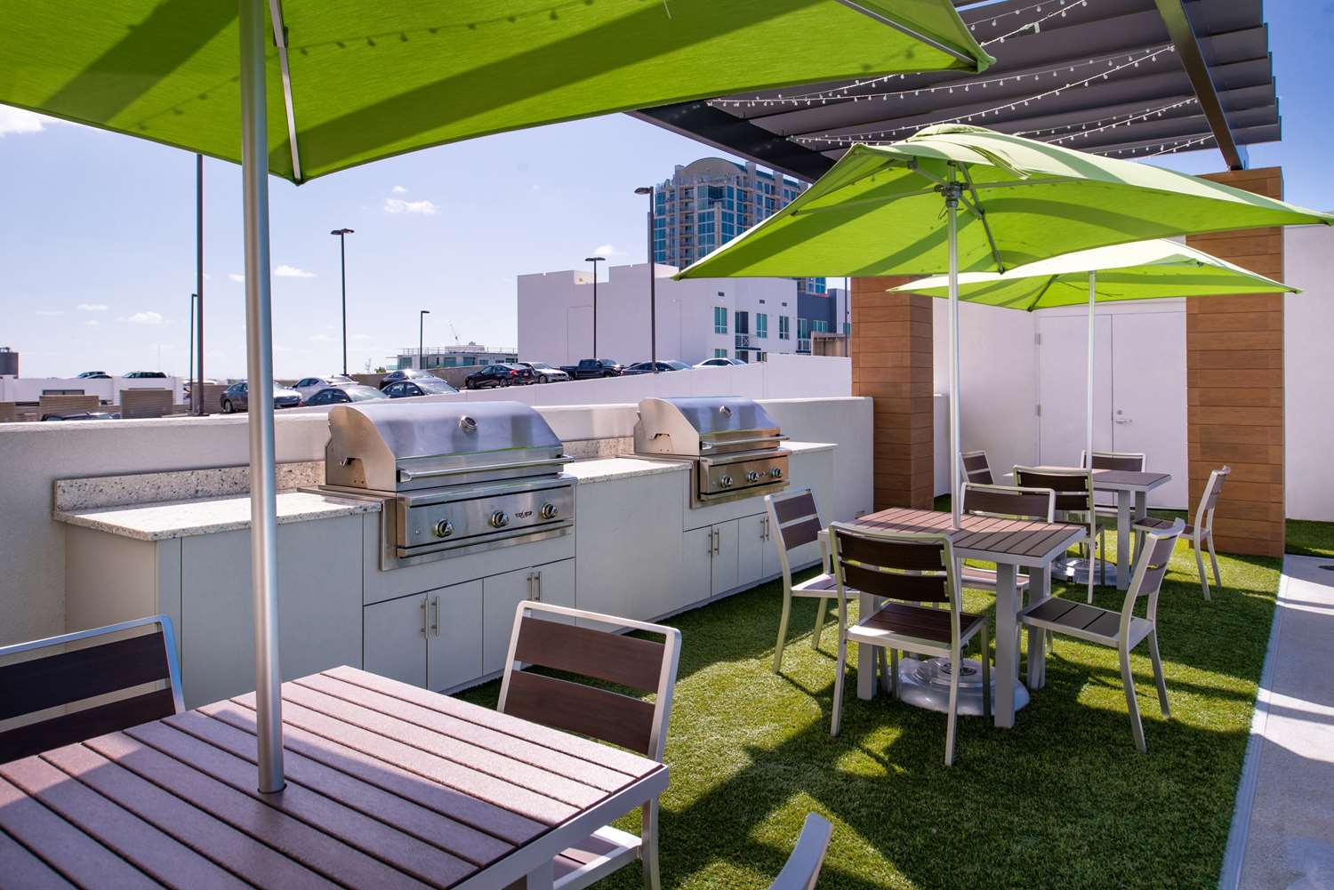 Фото Hampton Inn Tampa Downtown Channel District