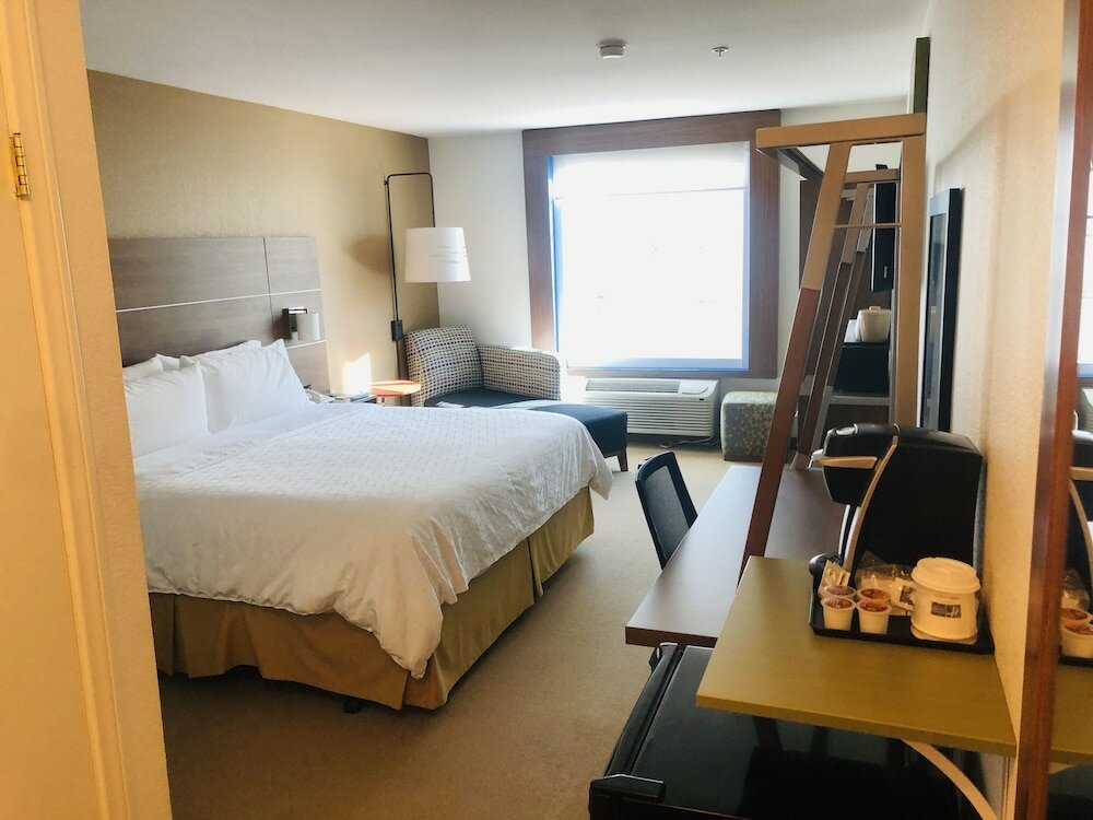 Фото Hampton Inn by Hilton Calexico